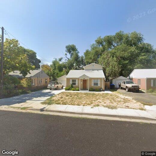 Primary Photo - 1071 Crescent Dr