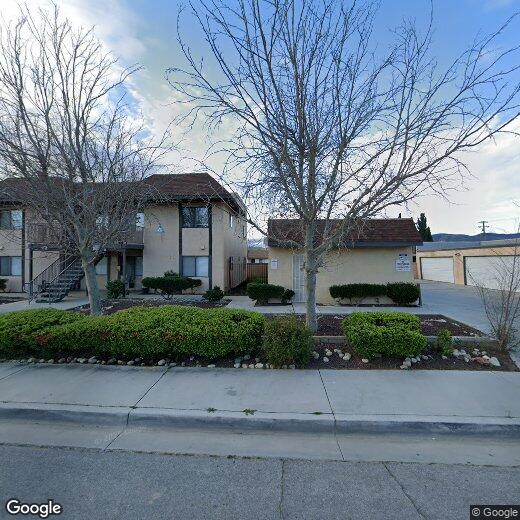 Primary Photo - 1022 E Ave Q3