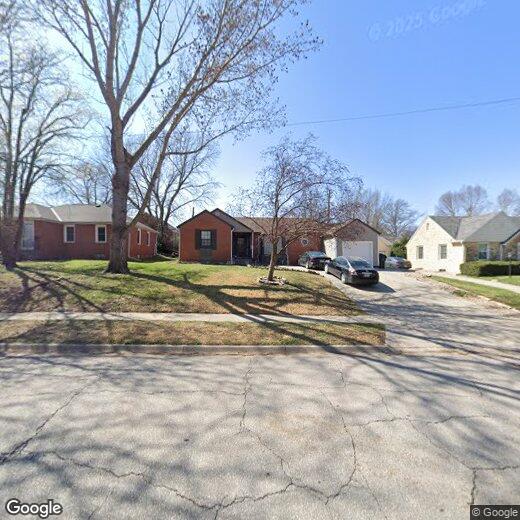 Primary Photo - 3225 S 17th St