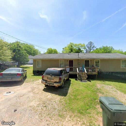 6 Maple St, Porterdale, GA 30014 Room for Rent in Porterdale, GA