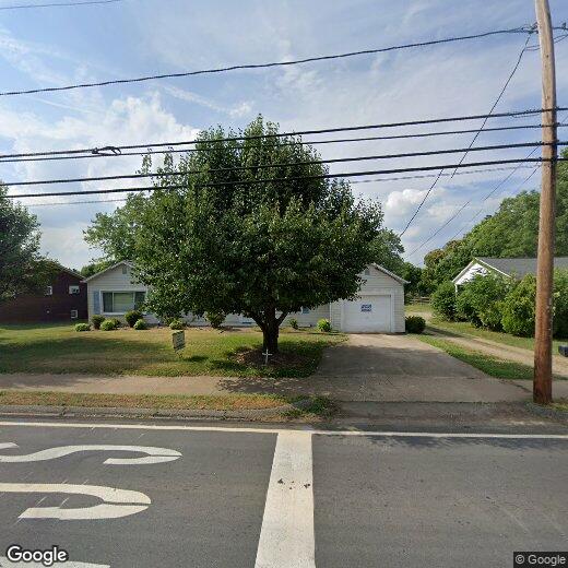 Primary Photo - 221 Cedar Valley Rd