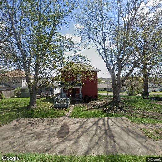 Primary Photo - 1529 Bluff St