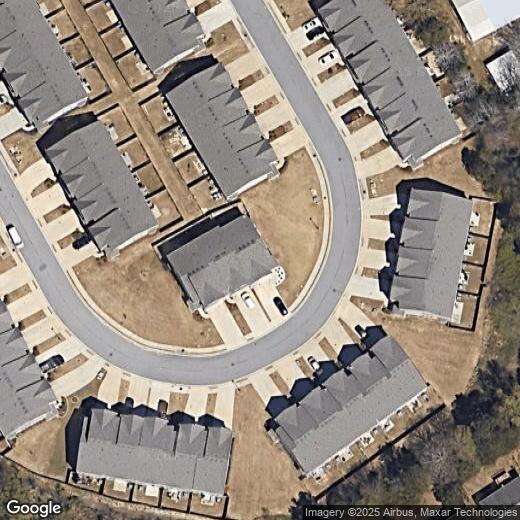 Primary Photo - 428 Arbor Crowne Dr