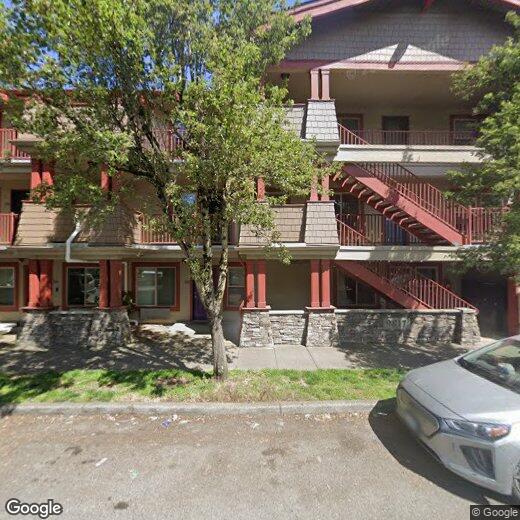 Foto principal - 9817 NE Irving St