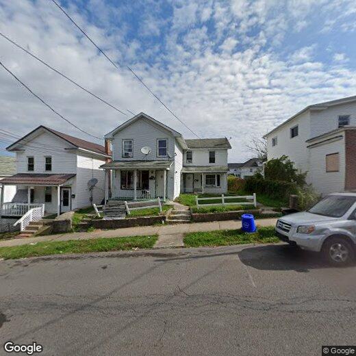 227 S Hanover St Unit B, Nanticoke, PA 18634 Room for Rent in