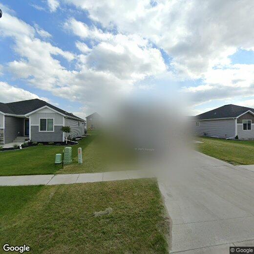 Foto principal - 805 Albert Dr W