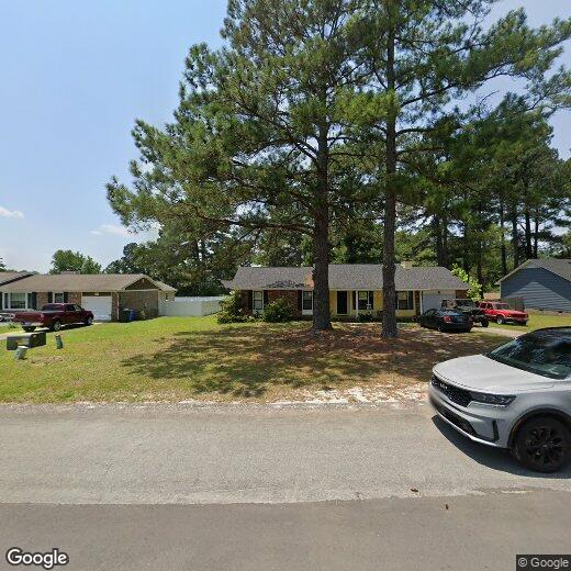 Foto principal - 6990 Bostick Dr
