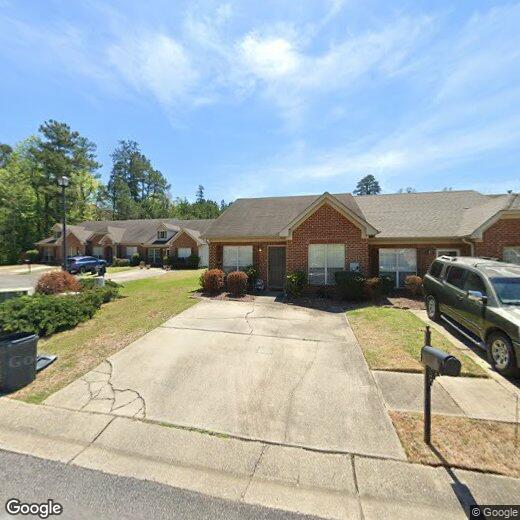 Primary Photo - 2768 Southwood Ln