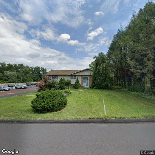 5303 W Valley Rd, Center Valley, PA 18034 House Rental in Center