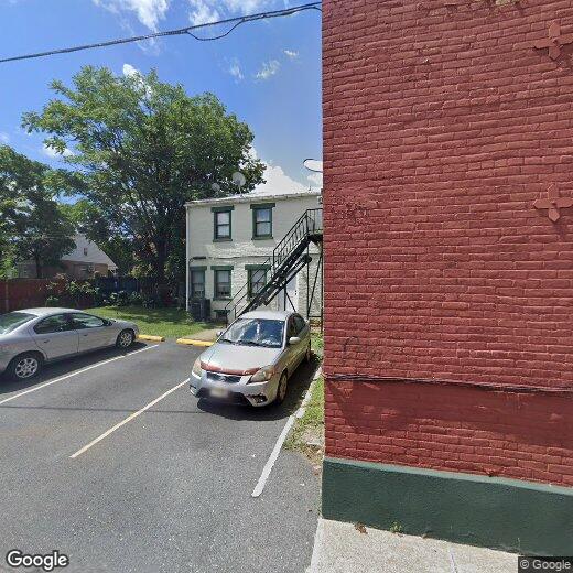 136 Bushkill St Unit Apt 2/ 2R, Easton, PA 18042 Room for Rent in