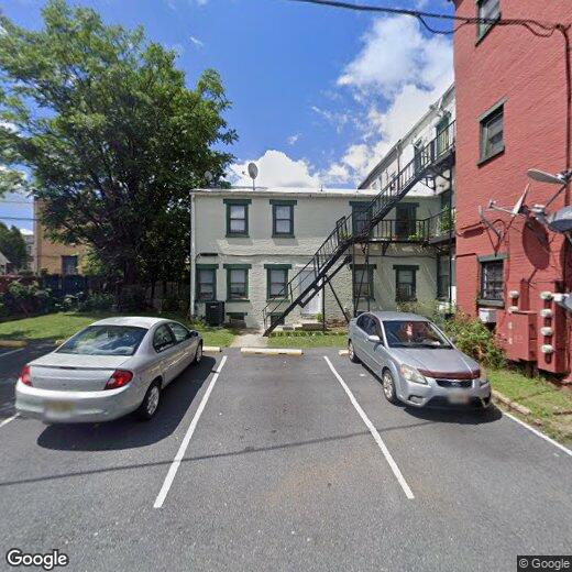 136 Bushkill St Unit Apt 2/ 2R, Easton, PA 18042 Room for Rent in