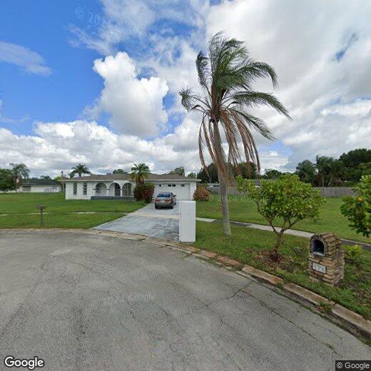 Foto principal - 634 SW Bolin Ct