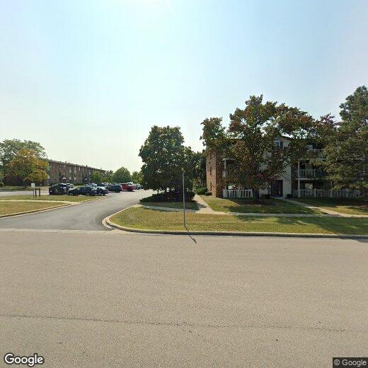 117 N Gregory St Unit 30, Aurora, IL 60504 Condo for Rent in Aurora