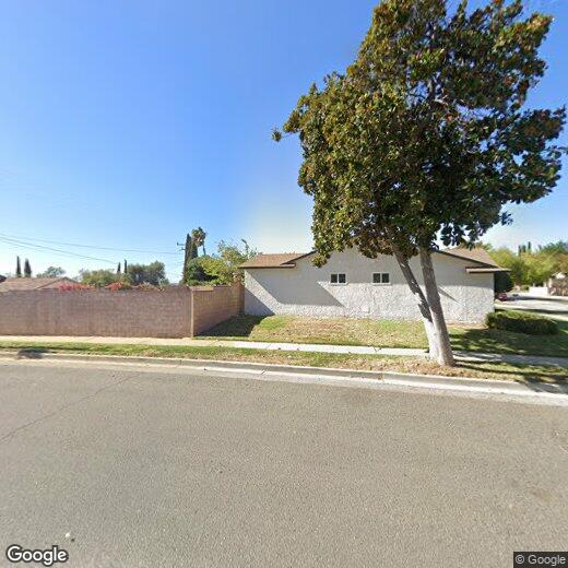 Foto principal - 4694 Walnut Ave