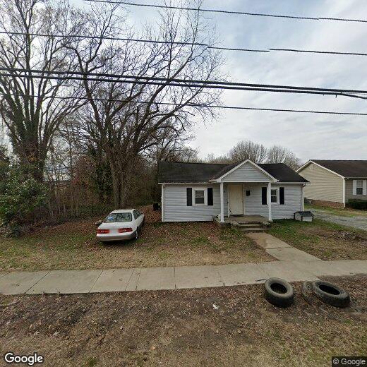 317 E Gilbreath St Unit 319, Graham, NC 27253 Room for Rent in Graham