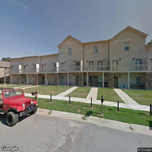 Foto principal - 460 Wesley Pl