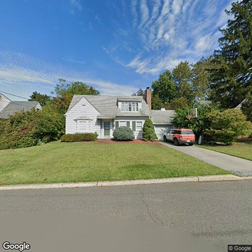 14 South Dr, East Brunswick, NJ 08816 House for Rent in East Brunswick, NJ