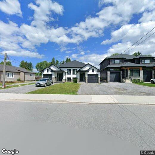 4590 Lee Ave, Niagara Falls, ON L2H 1M6 House for Rent in Niagara