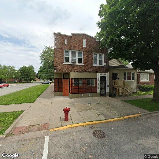 Primary Photo - 9101 S Blackstone Ave