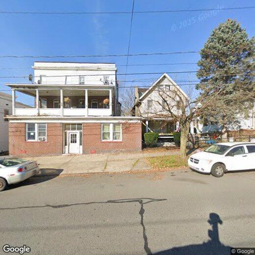 Primary Photo - 137 Park Ave