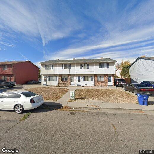 Primary Photo - 7 Royal Crest Dr