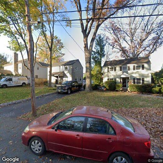 Primary Photo - 31 Sherman Ave