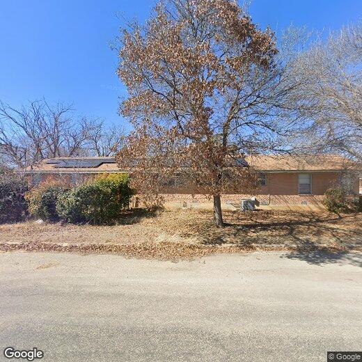 Primary Photo - 1909 8th St