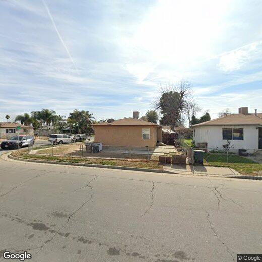 Foto principal - 527-529 Villa St