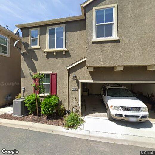Primary Photo - 2210 Village Green Dr