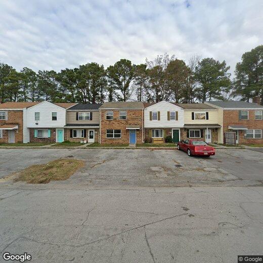 430 Myrtlewood Cir, Jacksonville, NC 28546 Townhome Rentals in