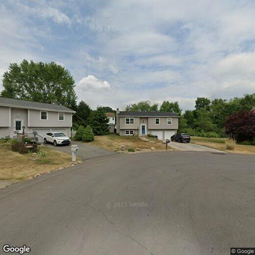 Primary Photo - 117 Persimmon Pl
