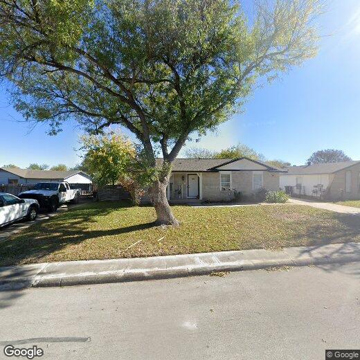 Primary Photo - 302 Candy Dr