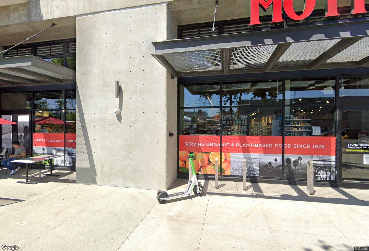 6677 Santa Monica Blvd Unit 3707.1339984, Los Angeles, CA 90038 |  Apartments.com