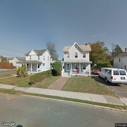 Primary Photo - 515 West St