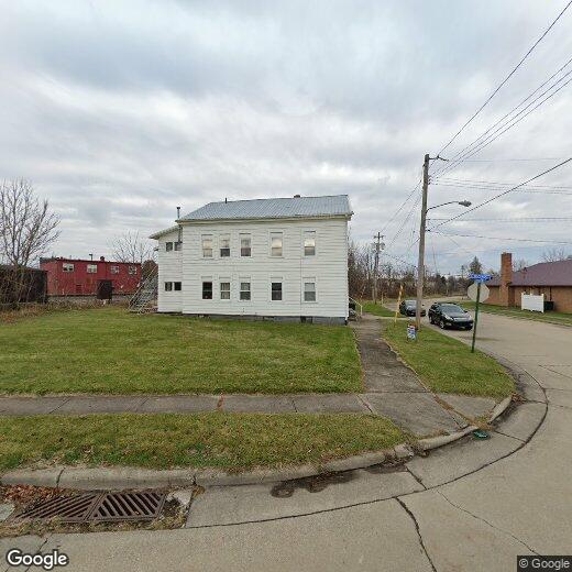 112 N Crestline St, Crestline, OH 44827 Apartment for Rent in