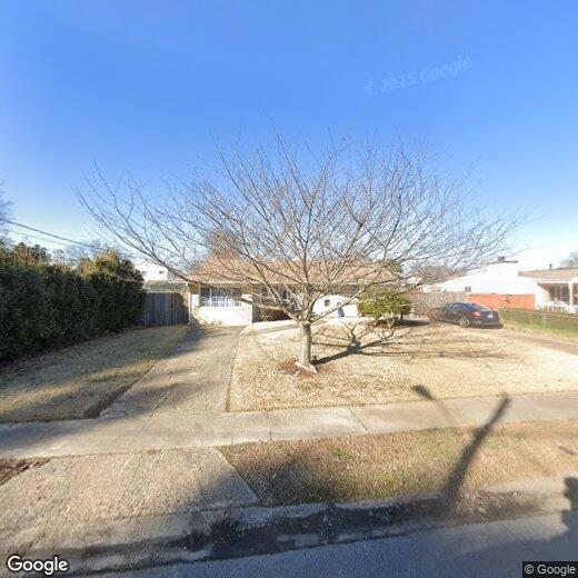 Primary Photo - 3528 Maverick St