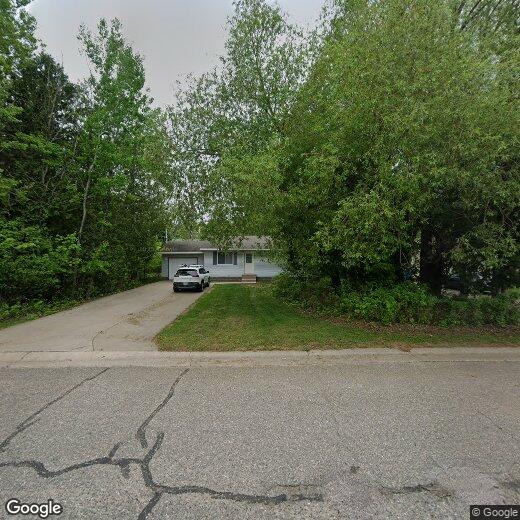 Primary Photo - 2073 Van Evera Ave