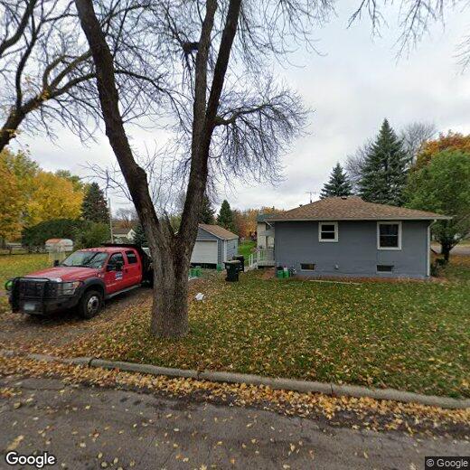 Primary Photo - 560 Barrett St S