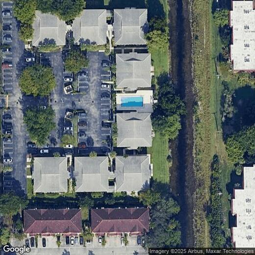 Primary Photo - 2631 Riverside Dr