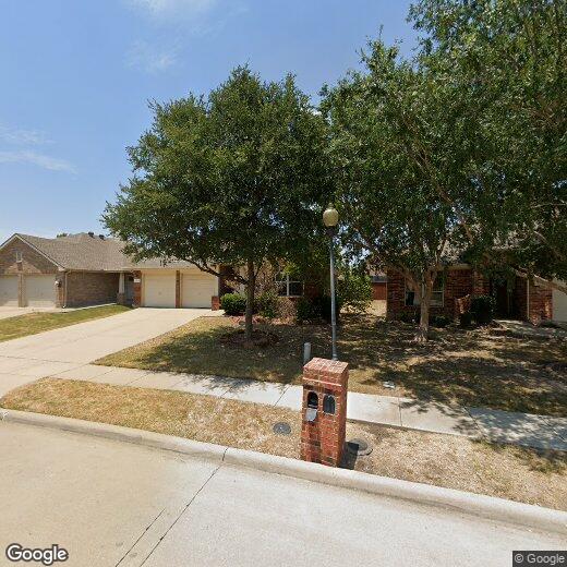 Primary Photo - 2733 Sunlight Dr