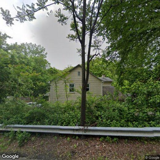 Primary Photo - 1 Bedford Ln