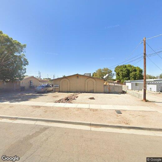 Primary Photo - 136 N 21st Ave