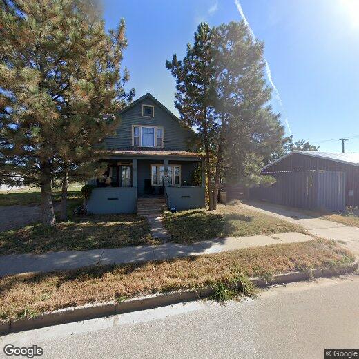 8 4th St NE, Minot, ND 58703 House Rental in Minot, ND