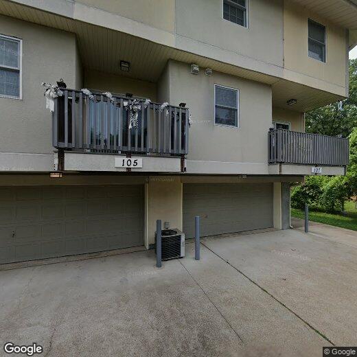 107 Half Moon Bay Ln, Ballwin, MO 63011 Condo for Rent in Ballwin, MO