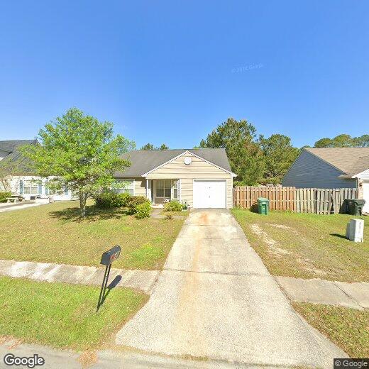 Primary Photo - 57 Soling Ave