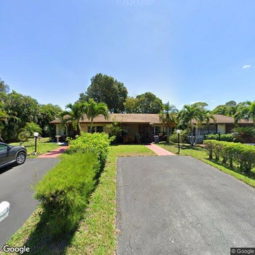Primary Photo - 6118 La Palma Ln