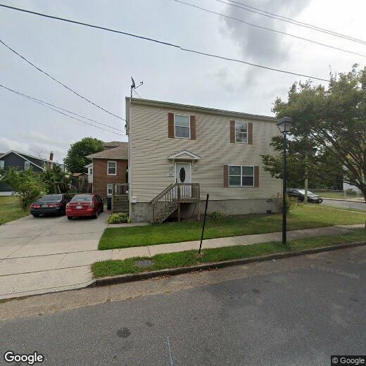 Primary Photo - 2010 Gramercy Ave