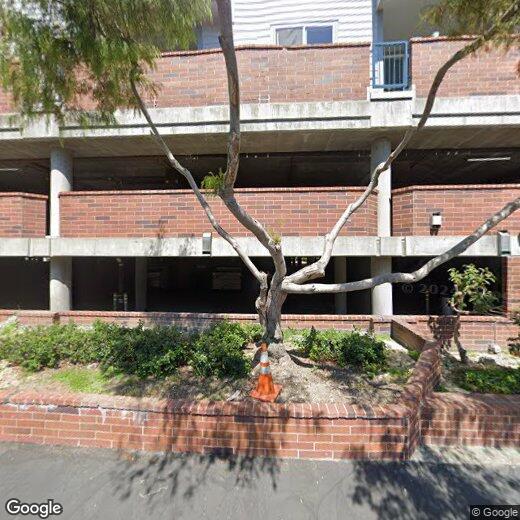 Primary Photo - Luxury & Bright Top-floor in one of the sa...