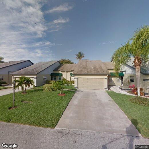 Primary Photo - 1002 McGregor Park Cir