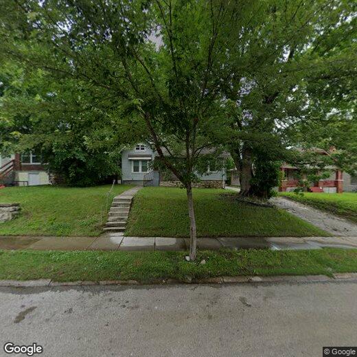 Primary Photo - 2500 E 69th St